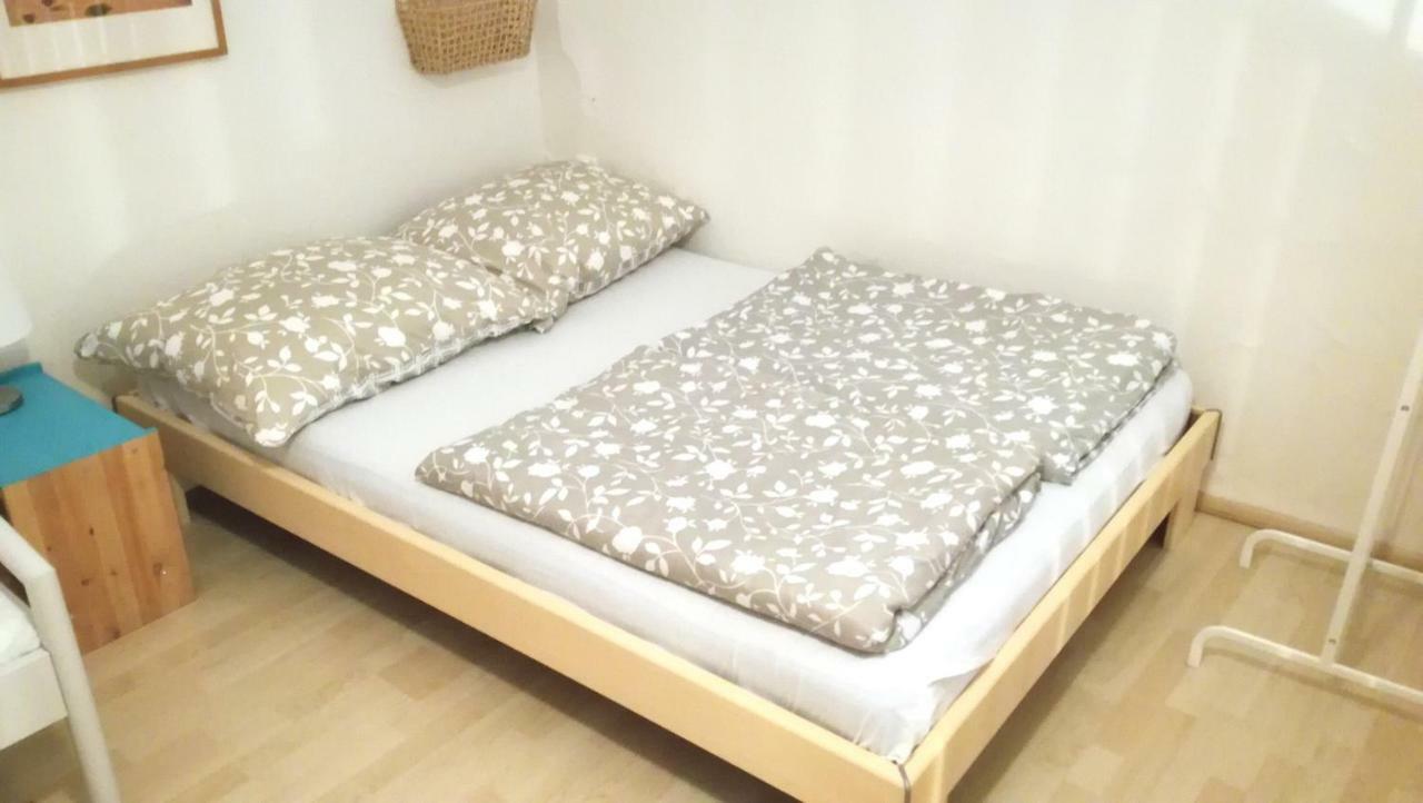 Apartment Mona - Old Town Братислава Экстерьер фото